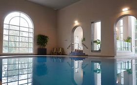 Twin Trees Hotel & Brusna Falls Leisure